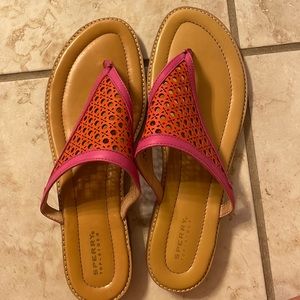 Sperry color lock leather flip flops